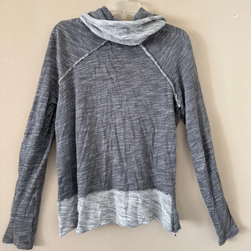 Free People Coccon Cowl Neck Pull over Top size S